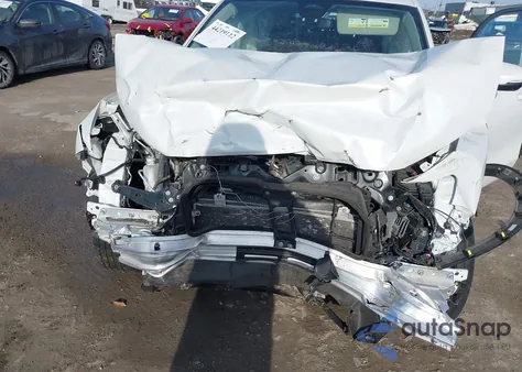 2023 Honda Hr-V Awd Lx z USA, uszkodzony, nr VIN 3CZRZ2H34PM719468